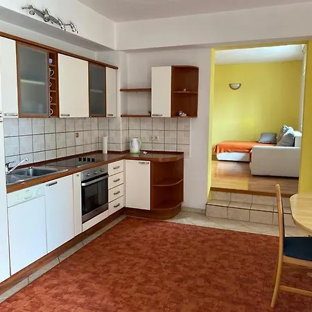 L&l Apartment *